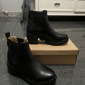 Steve Madden ankle boots